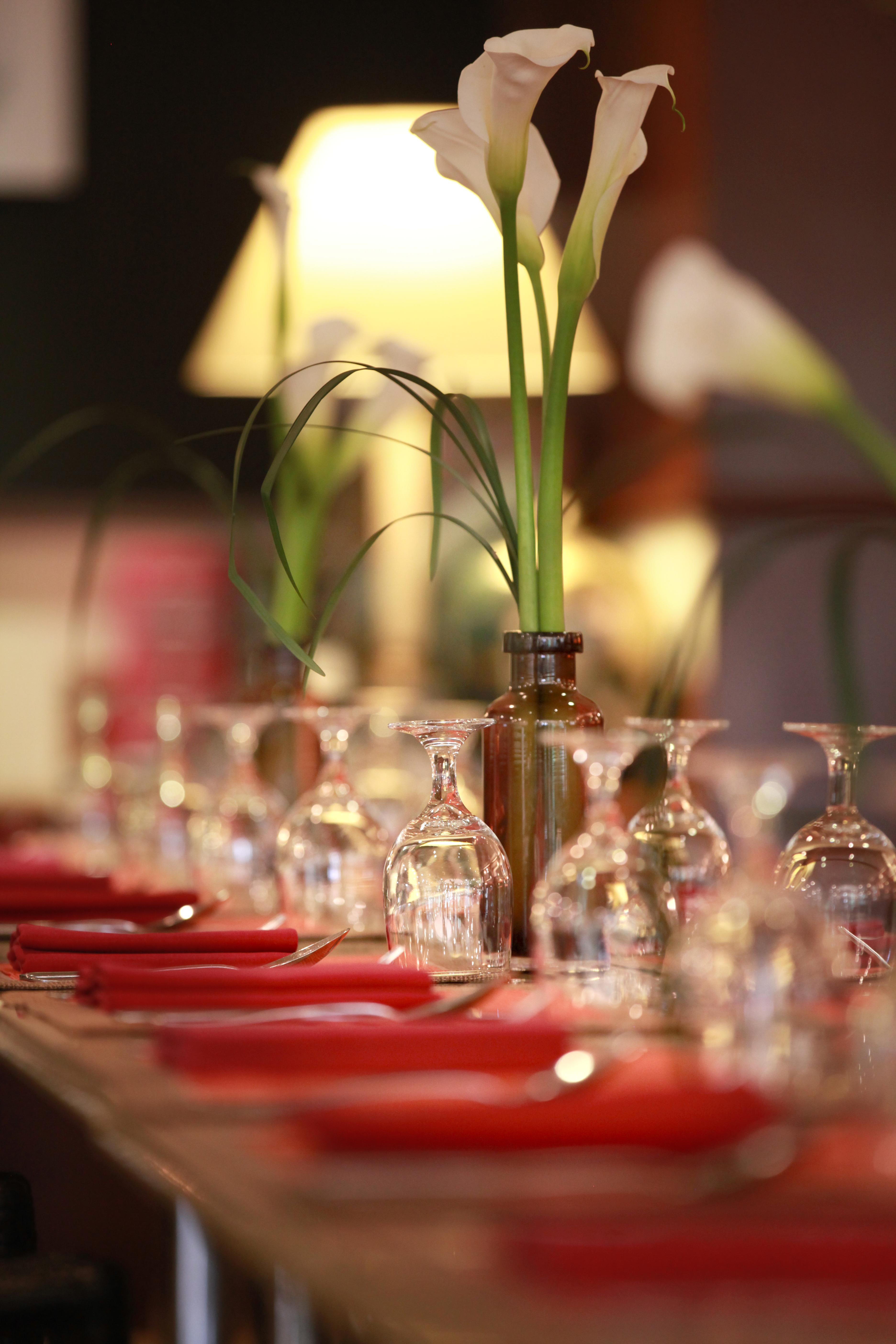 Dorsett Grand Subang Hotel Subang Jaya Eksteriør billede A table set for dinner