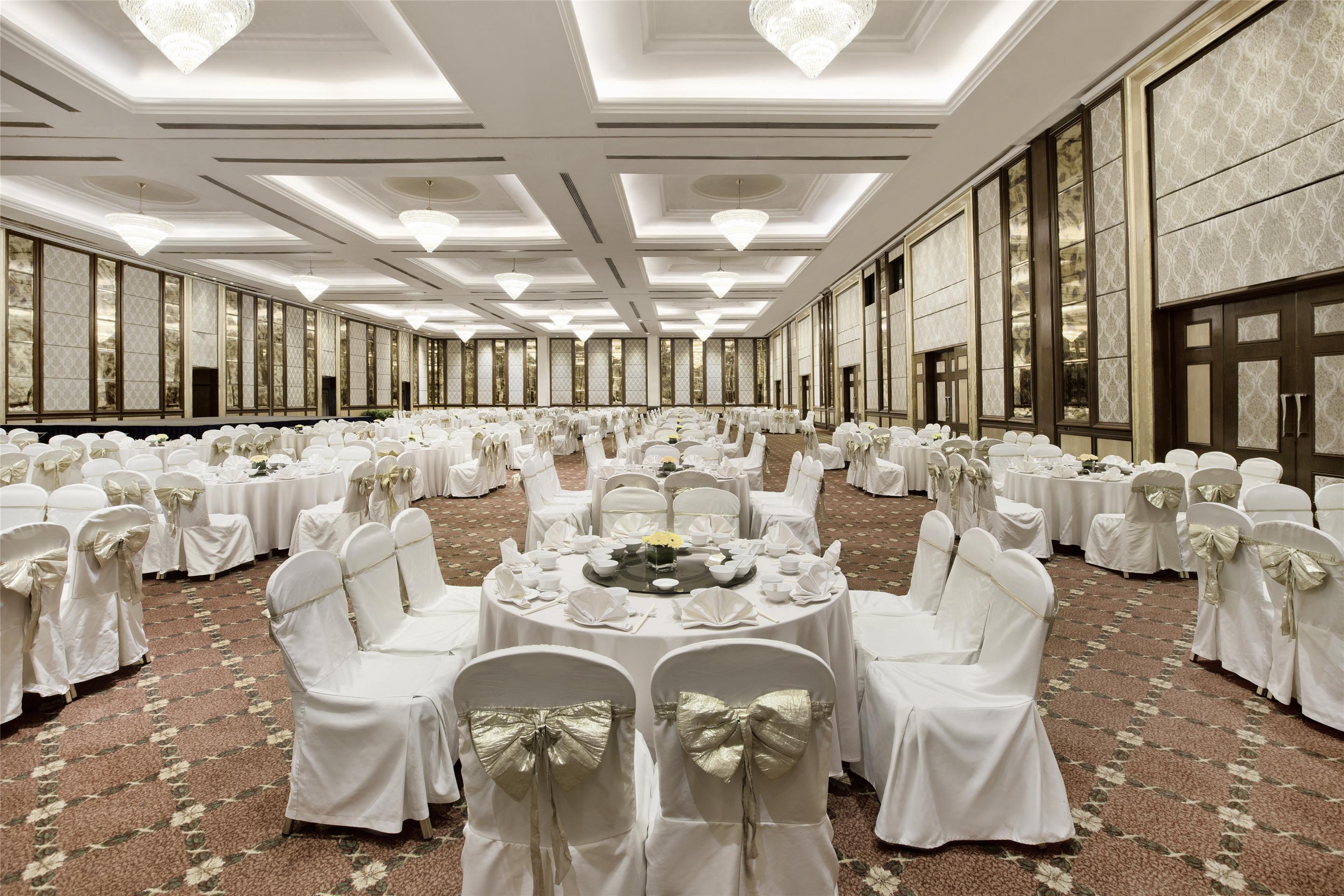 Dorsett Grand Subang Hotel Subang Jaya Faciliteter billede The Grand Ballroom