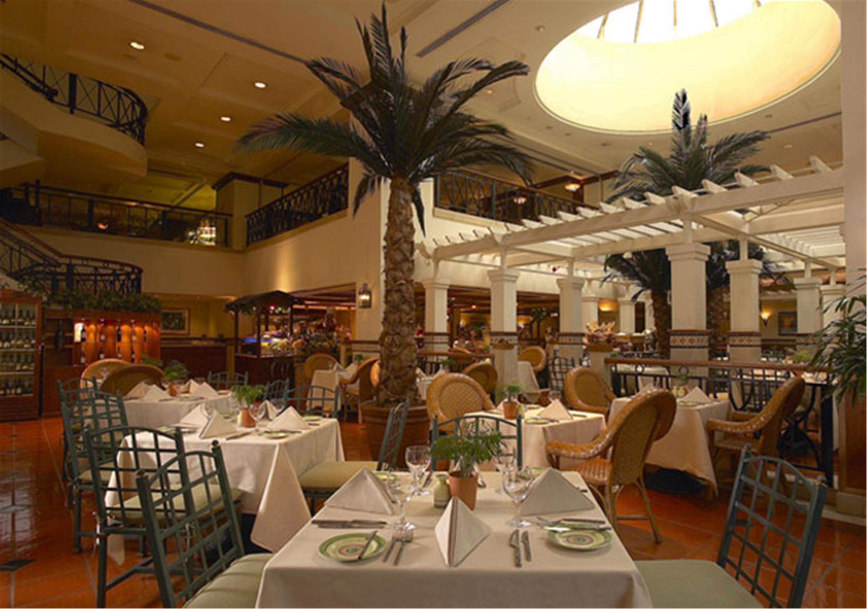 Dorsett Grand Subang Hotel Subang Jaya Eksteriør billede The Palm Court