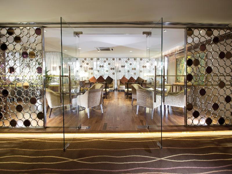 Dorsett Grand Subang Hotel Subang Jaya Eksteriør billede The restaurant