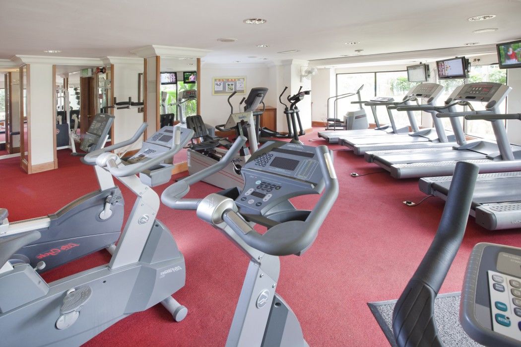 Dorsett Grand Subang Hotel Subang Jaya Eksteriør billede The gym at the hotel