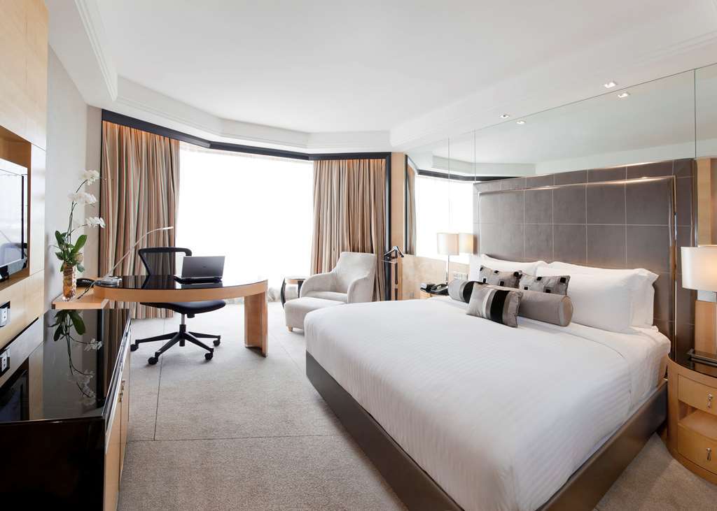 Dorsett Grand Subang Hotel Subang Jaya Værelse billede Deluxe Room