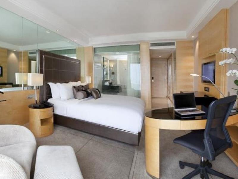 Dorsett Grand Subang Hotel Subang Jaya Eksteriør billede Deluxe Room